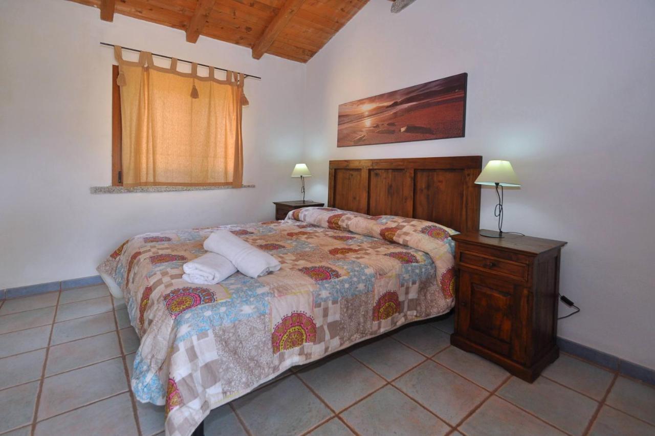 Mare Di Ginepri Apartment Badesi Exterior foto